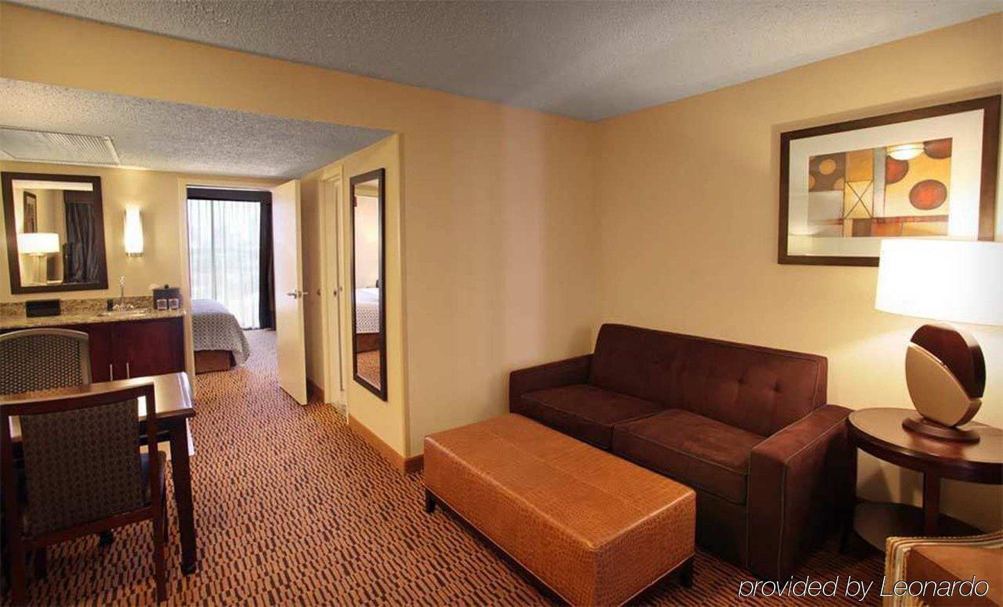 Embassy Suites By Hilton Dallas Market Center Værelse billede